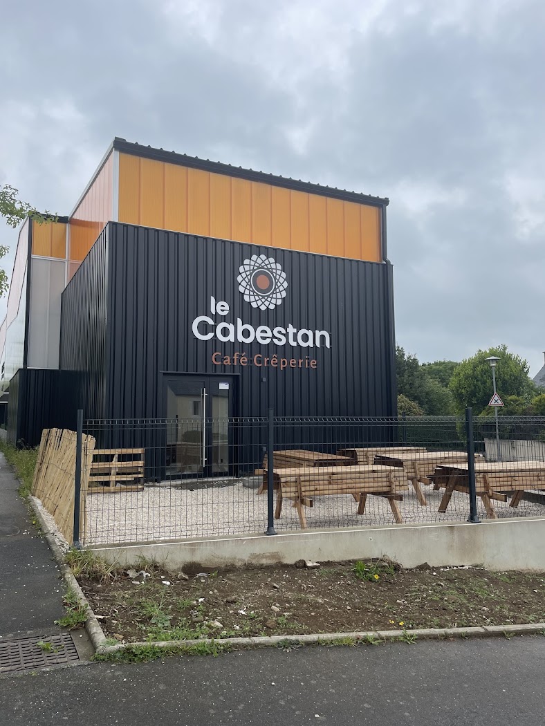 La devanture du Cabestan
